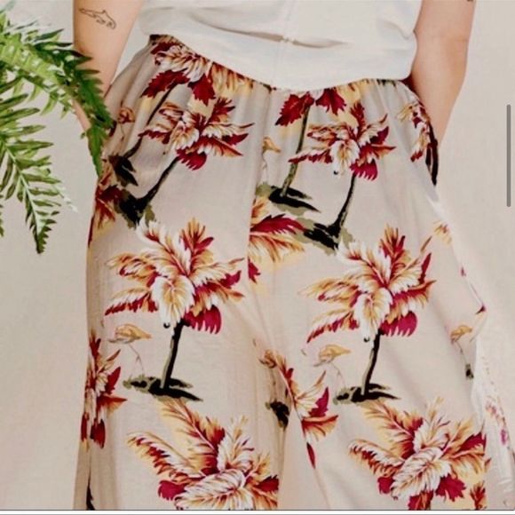 Khaki printed Crepe WIDE Bell Bottoms - Picture 6 of 7